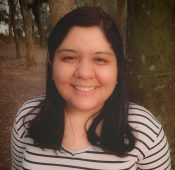 Natasha Malveira Costa Valentim (UFPR)